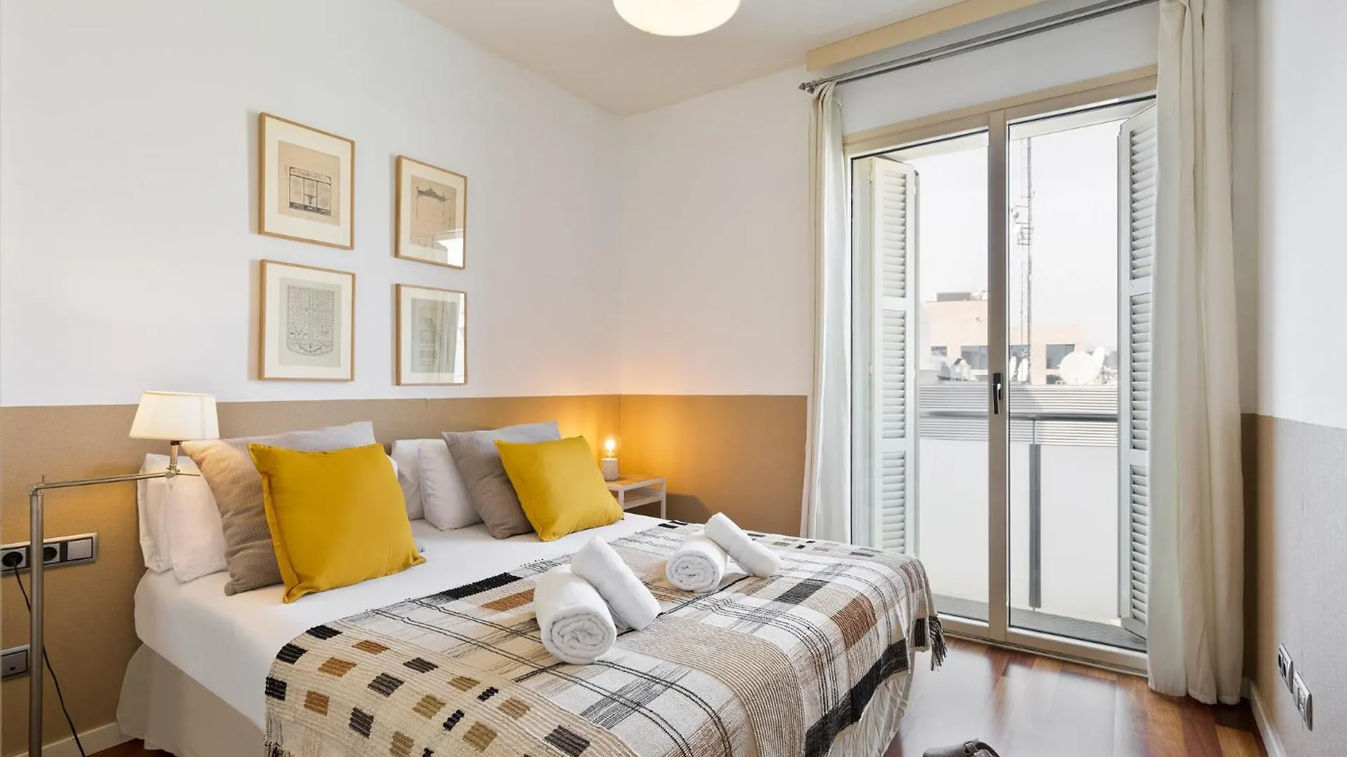 Ferienwohnung Ola Living Plaza Catalunya Barcelona Spanien