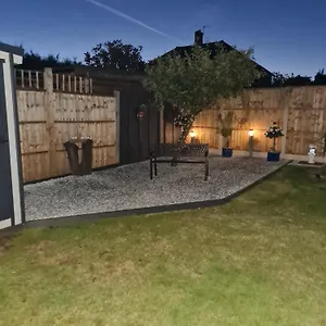 https://a-bright-and-spacious-gem-newly-renovated-house.brighton-hotels-england.com