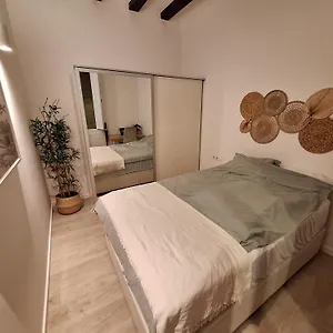 https://surf-house.catalonia-hotels.com