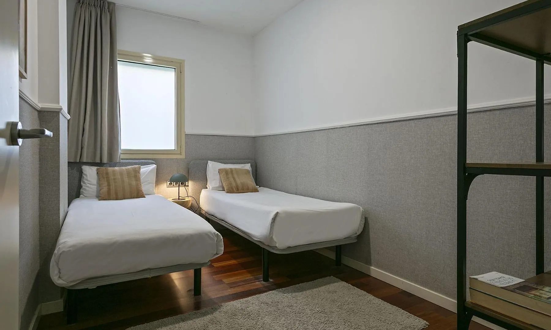Ola Living Plaza Catalunya Apartment Barcelona 0*,