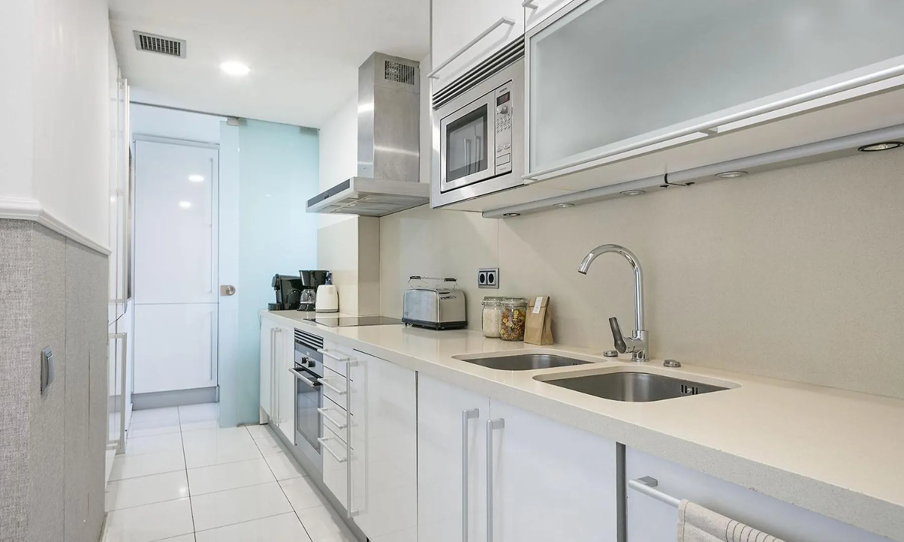 Ola Living Plaza Catalunya Apartment Barcelona 0*,